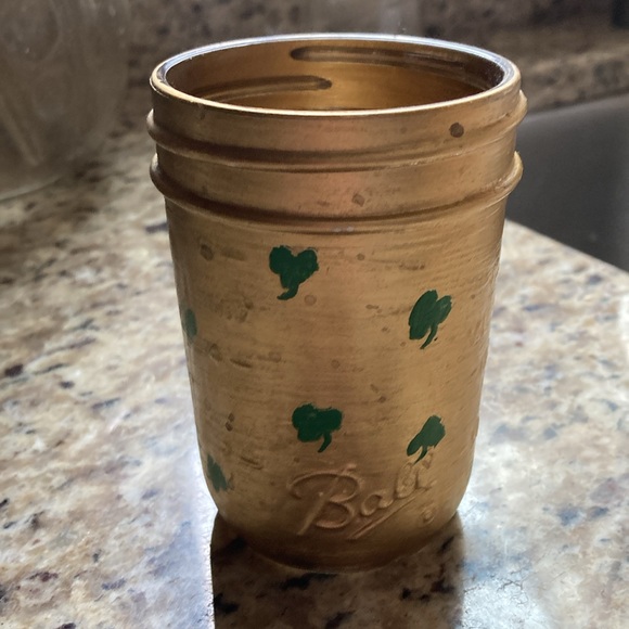 St Patrick’s say mason jar tiered tray decor - Picture 2 of 2